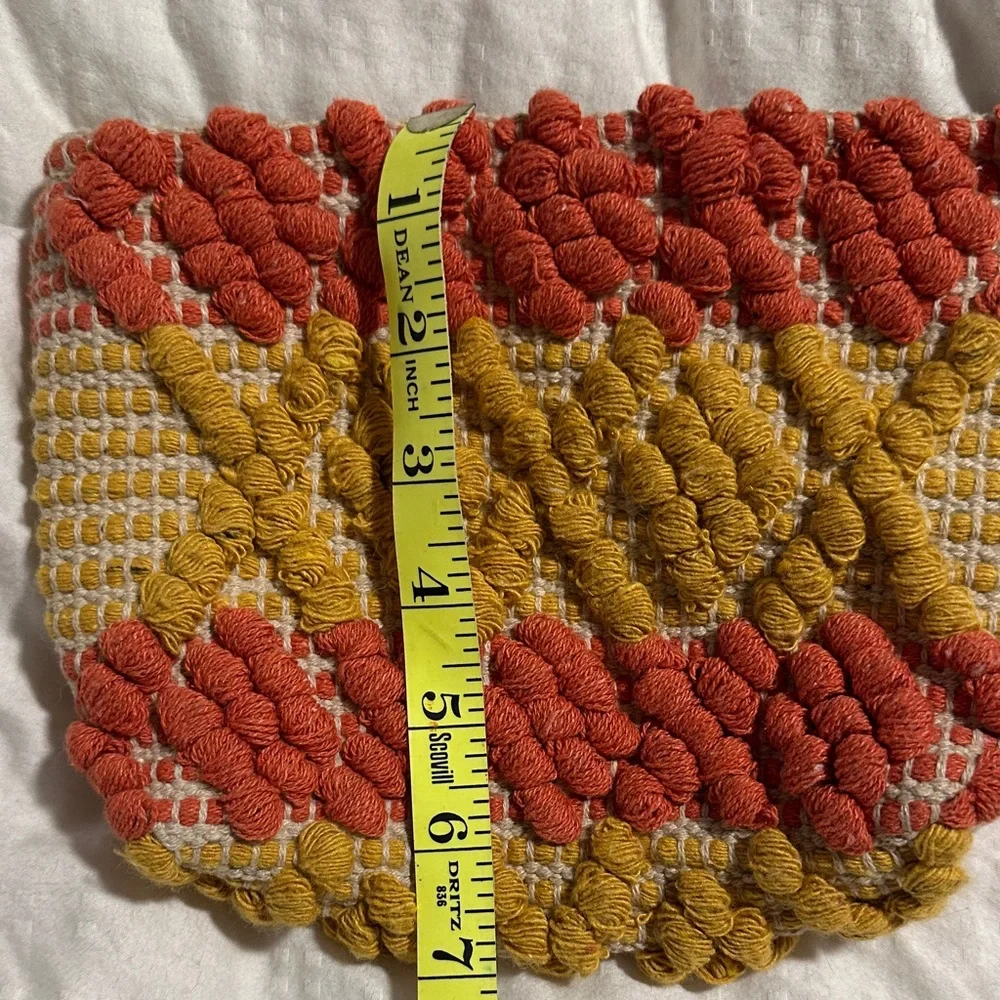 Universal Thread Textured Cosmetic Bag -‎ Red and Yellow - Picture 6 of 6